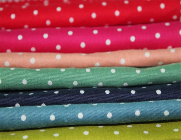 弹力贡缎圆点印花布 贡缎印花布 鞋服面料